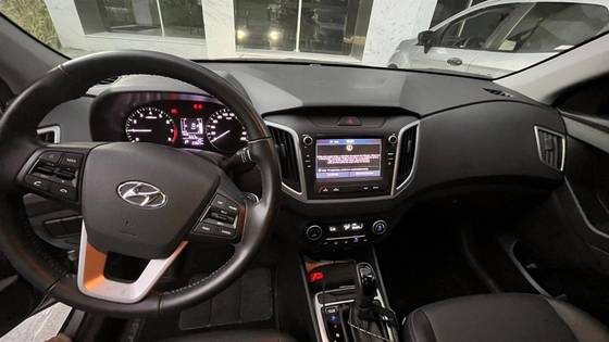 HYUNDAI CRETA 1.6 16V FLEX SMART PLUS AUTOMÁTICO HYUNDAI CRETA 1.6 16V FLEX SMART PLUS AUTOMÁTICO